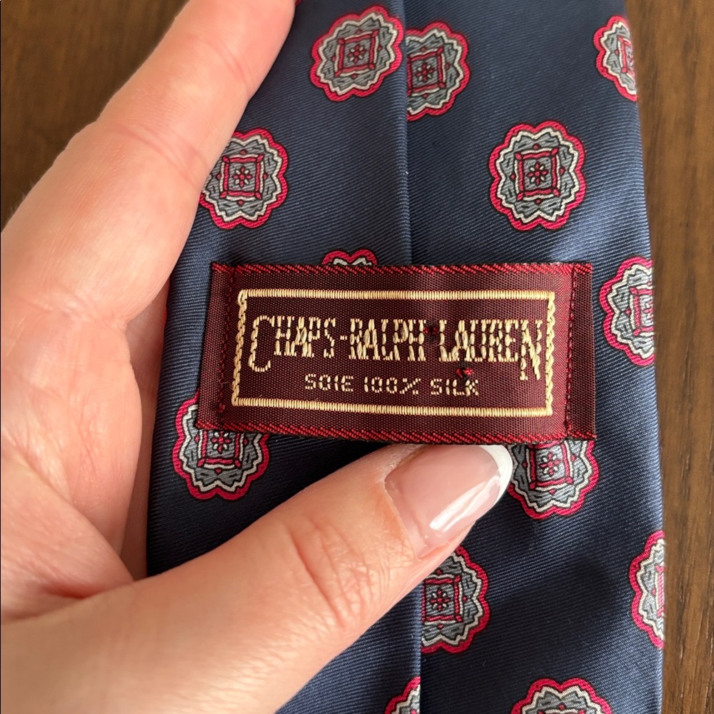 Vintage Chaps Ralph Lauren 100% Silk Navy and Red Patterned Tie